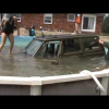 Канадцы разрушают бассейн с помощью Jeep Cherokee